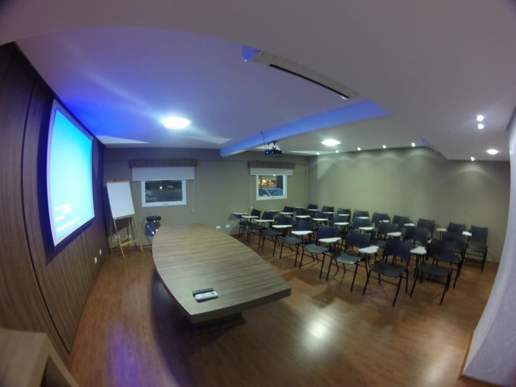 Hotel 10 Дорадус Екстериор снимка